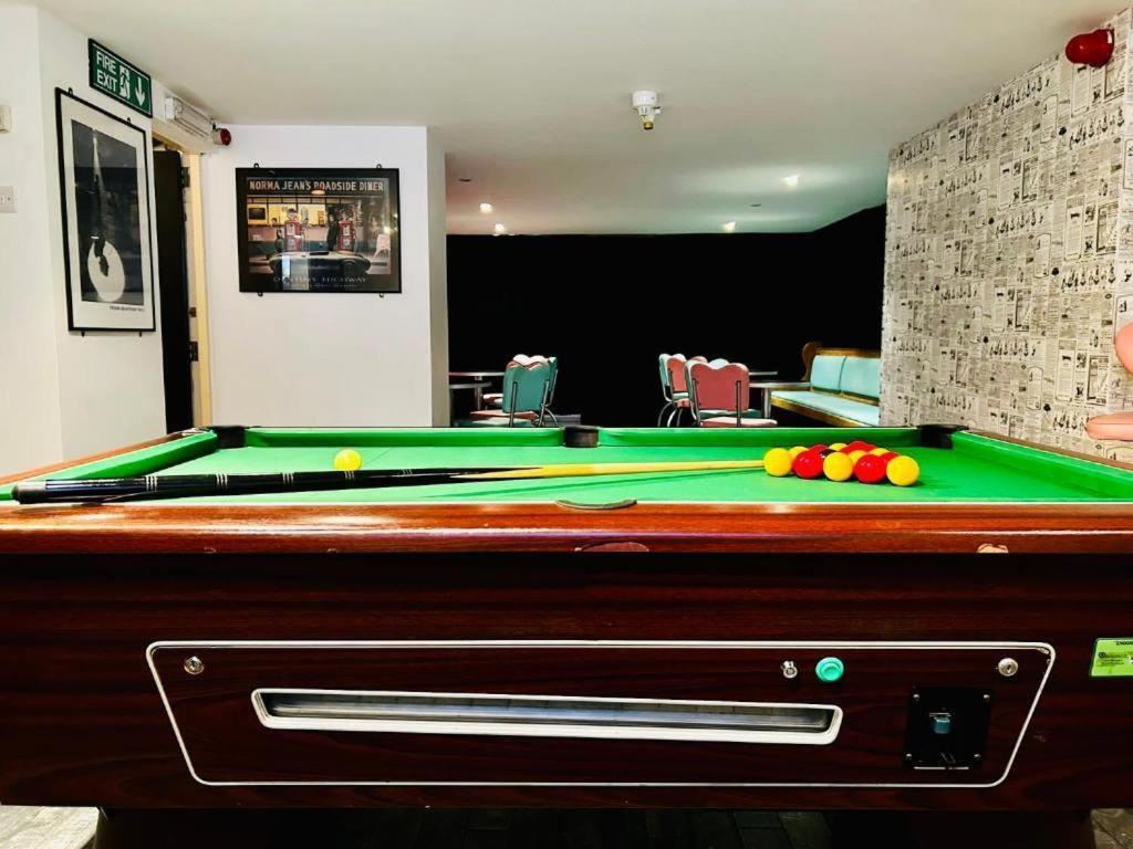 Great Malvern Hotel Екстер'єр фото